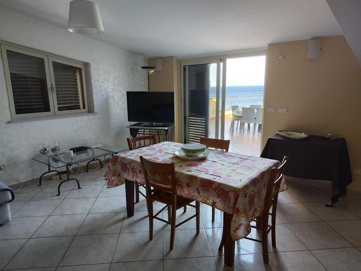 Casa Carmelo Appartement Nizza di Sicilia Buitenkant foto